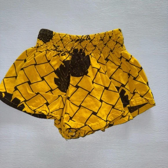 Yellow and Black Patterned Women's Shorts - Picture 1 of 2